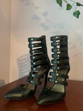 Strappy Black High Heel Gladiator Pumps - Women's